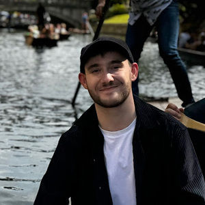 Meet your Posher, Liam